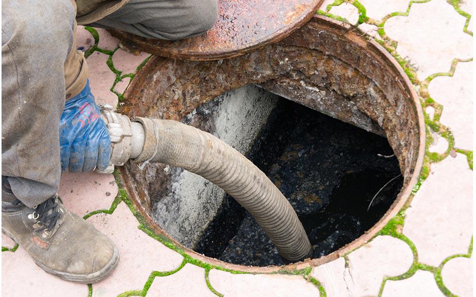 nettoyage canalisation wc Maisons-Alfort